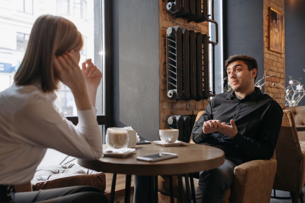 Dating Conversation in a Coffee Shop