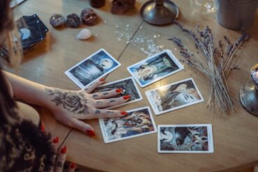 8 fascinating facts before trying a "does he love me" tarot reading (and 3 cards to beware of)