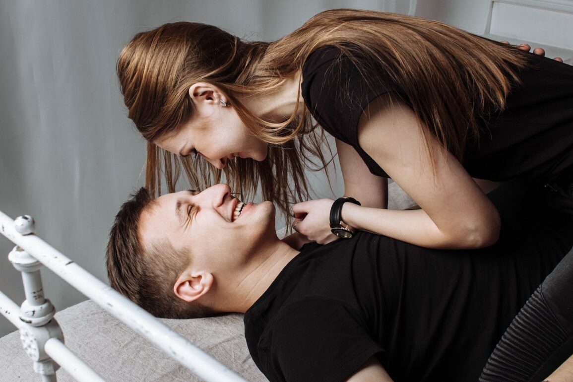 13 Surprising Ways to Make a Pisces Man Chase You