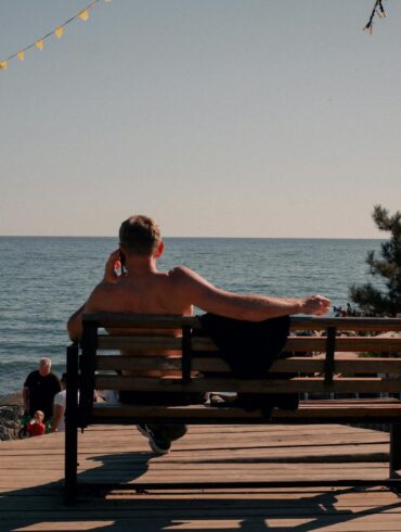 9 Habits That Turn a Man Off Emotionally (It’s Not Your Words, I’ve Seen Too Many Women Miss This Shift)