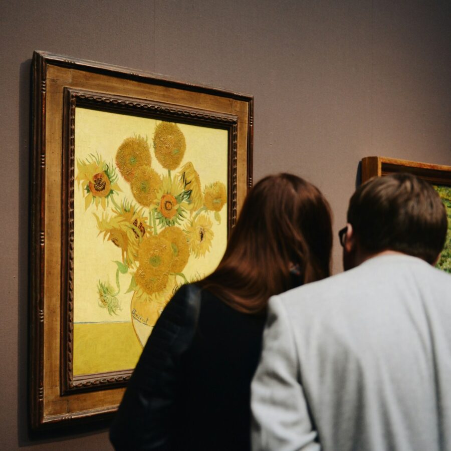 10 Best Zodiac Couples in 2025 by an Astrology Pro + Worst Match