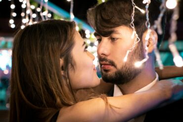 This Is What Makes a Man Want to Commit to You (And See You as ‘The One’)