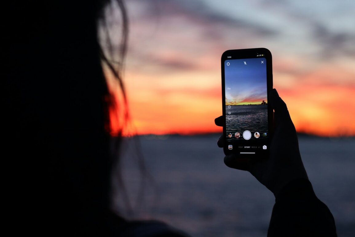 Texting a Virgo Man? The One Sweet Text That Makes Him Shut Down (No One Tells You This—But They Should)