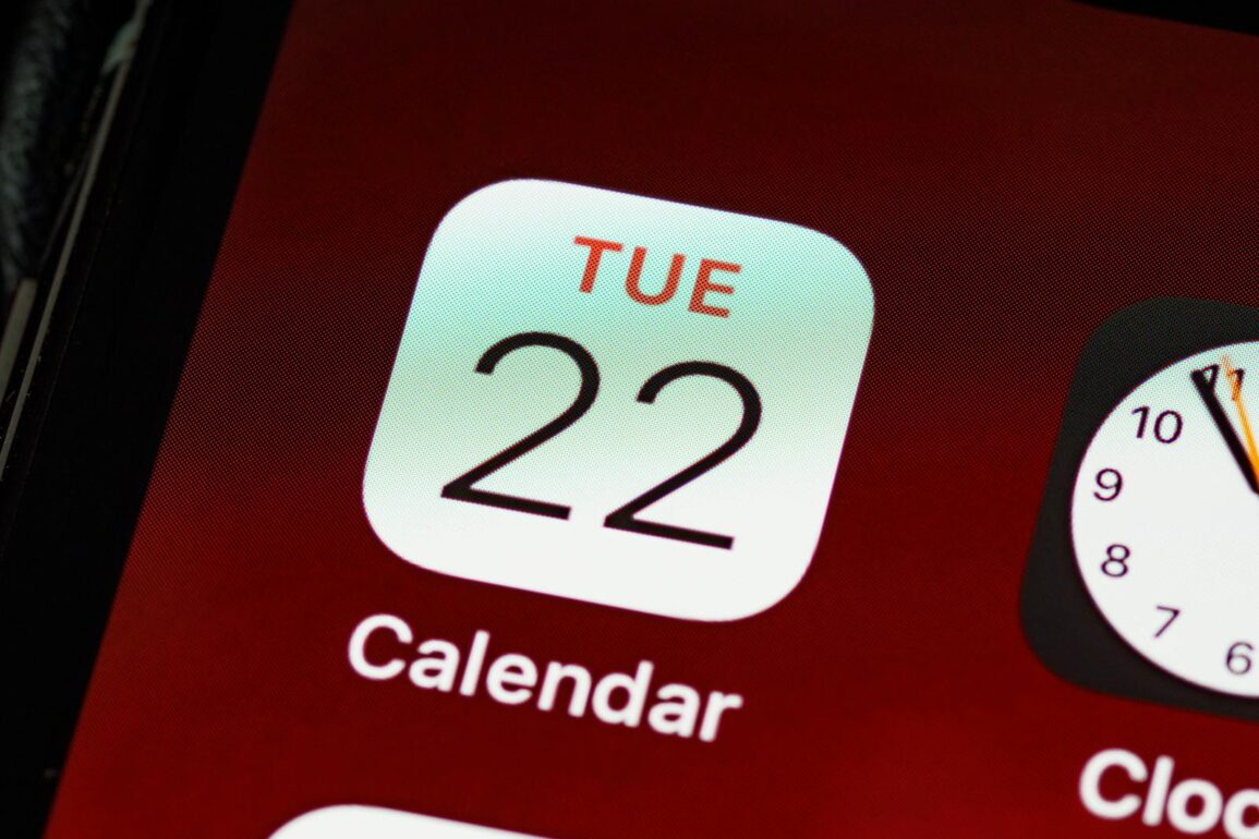 From 2 to 222: The Angel Number Meaning That Strengthen Love and Alignment (Including 202, 212, and More)